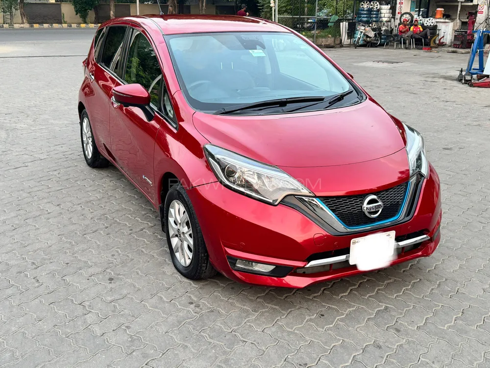 Nissan Note 2019 for Sale in Lahore Image-1