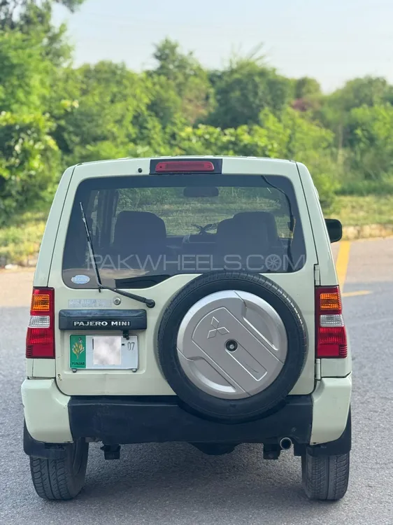 Mitsubishi Pajero Mini 2003 for Sale in Islamabad Image-1