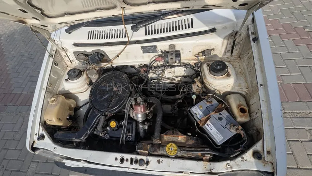 Suzuki Mehran 2011 for Sale in Bahawalpur Image-1