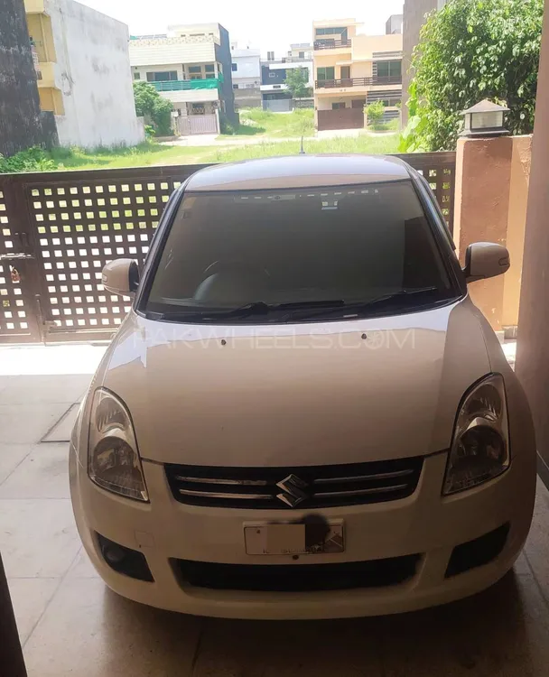 Suzuki Swift 2011 for Sale in Islamabad Image-1