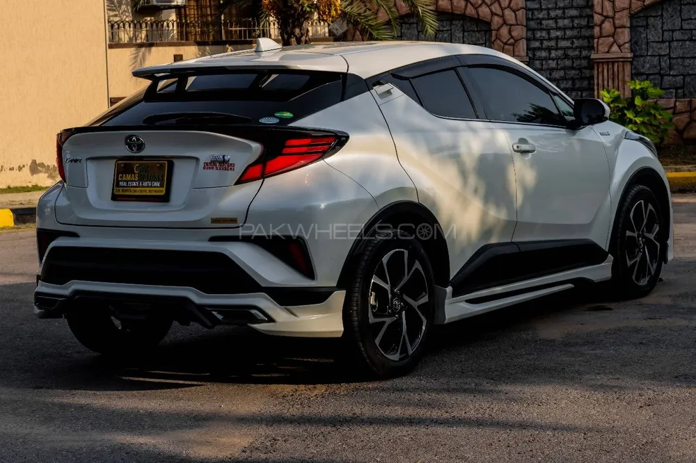 Toyota C-HR 2020 for Sale in Islamabad Toyota C-HR 2020 for Sale in Islamabad Image-6