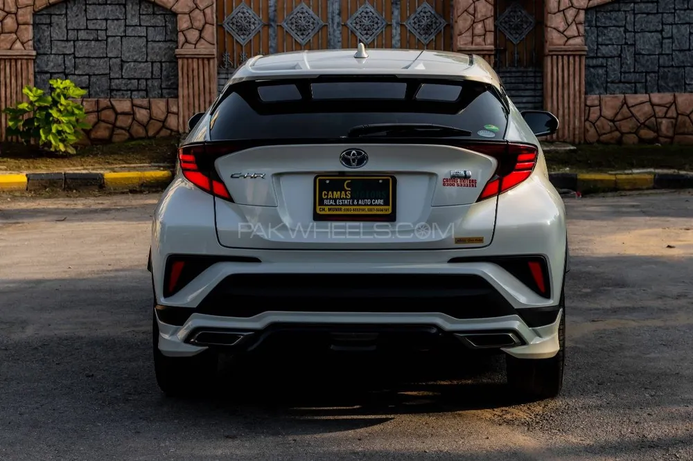 Toyota C-HR 2020 for Sale in Islamabad Toyota C-HR 2020 for Sale in Islamabad Image-4