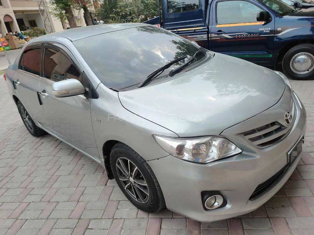 Toyota Corolla 2011 for Sale in Peshawar Image-1