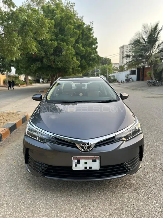Toyota Corolla 2020 for Sale in Karachi Image-1