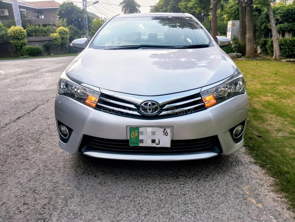 Toyota Corolla 2016 for Sale in Lahore Image-1