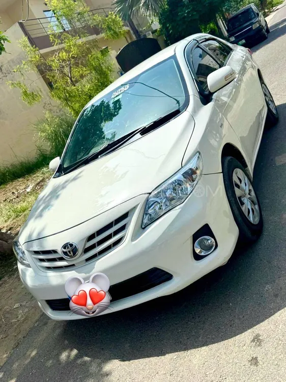 Toyota Corolla 2011 for Sale in Lahore Image-1