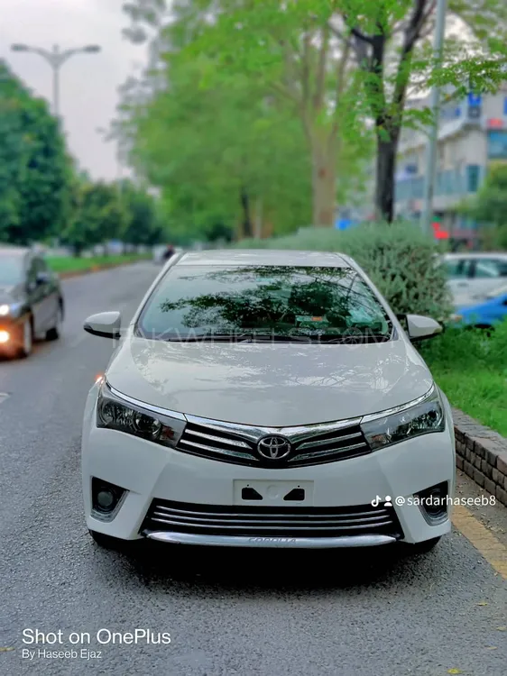Toyota Corolla 2017 for Sale in Islamabad Image-1