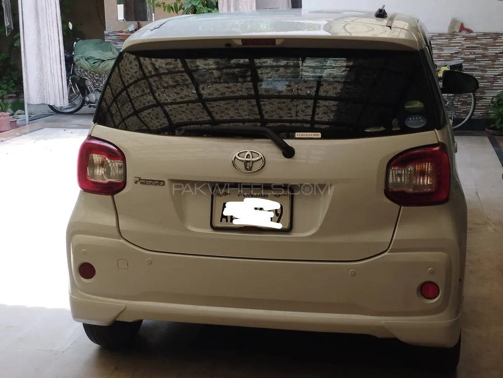 Toyota Passo 2019 for Sale in Peshawar Image-1