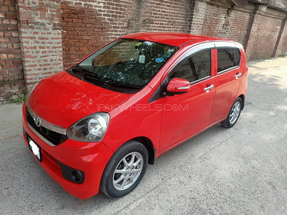 Toyota Pixis Epoch 2013 for Sale in Lahore Image-1