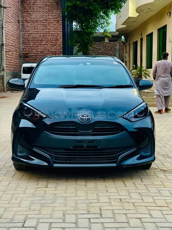 Toyota Yaris Sedan 2021 for Sale in Gujranwala Image-1
