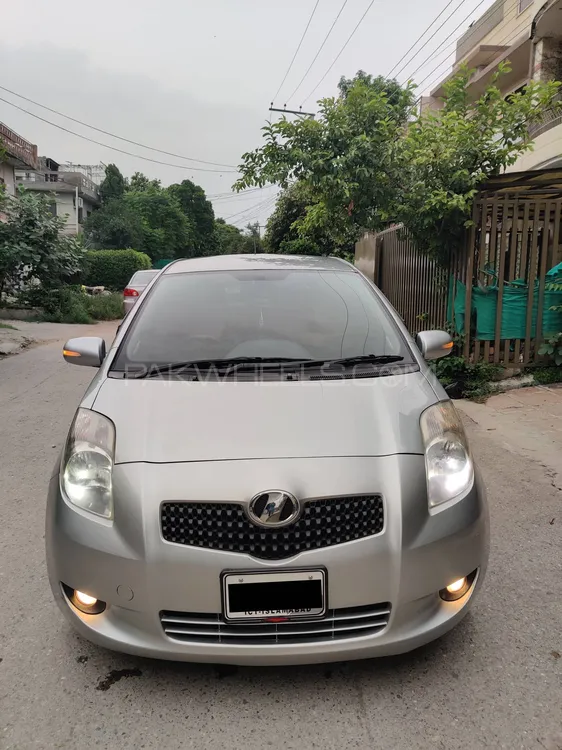 Toyota Yaris Hatchback 2008 for Sale in Islamabad Image-1