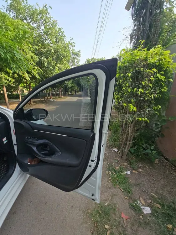 Toyota Yaris Hatchback 2021 for Sale in Sargodha Image-1