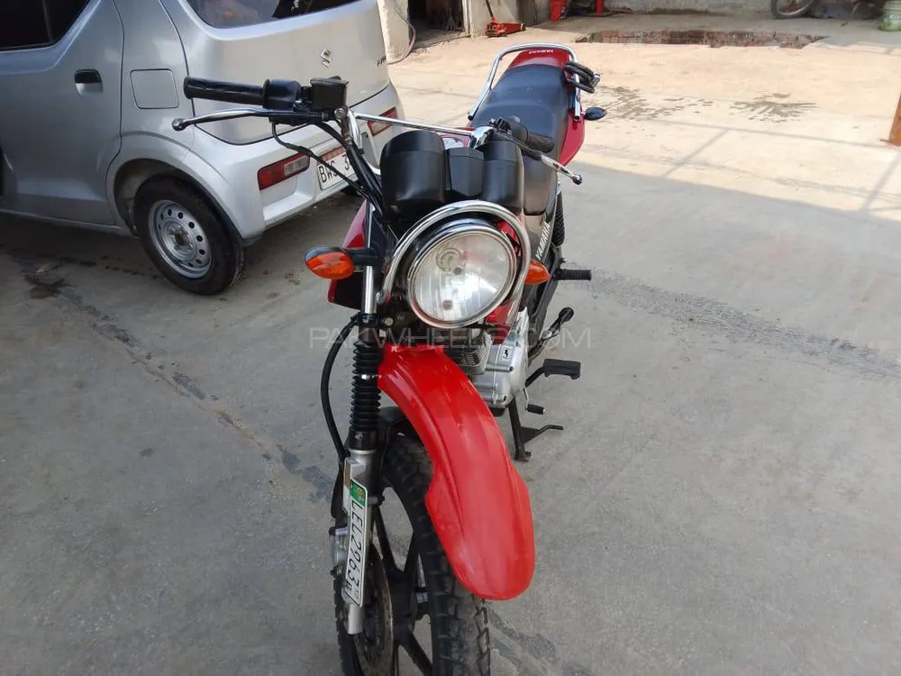 Yamaha YBR 125 2017 for Sale Image-1