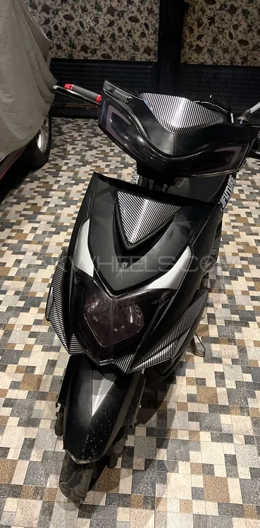 وائی ​​جے فیوچر Azadi 2023 for Sale Image-1