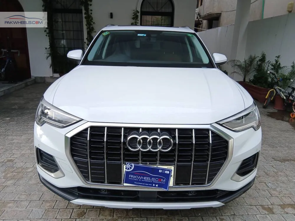 Audi Q3 2020 for Sale in Lahore Image-1