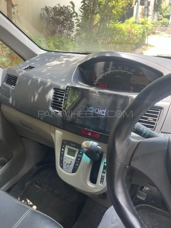 Daihatsu Move 2012 for Sale in Karachi Image-1