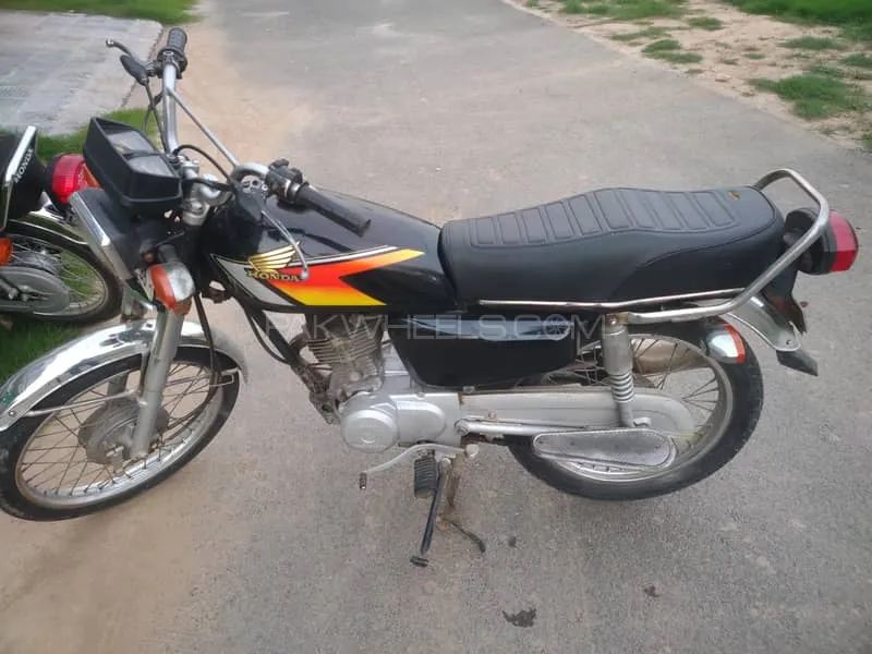 Honda CG 125 2011 for Sale Image-1