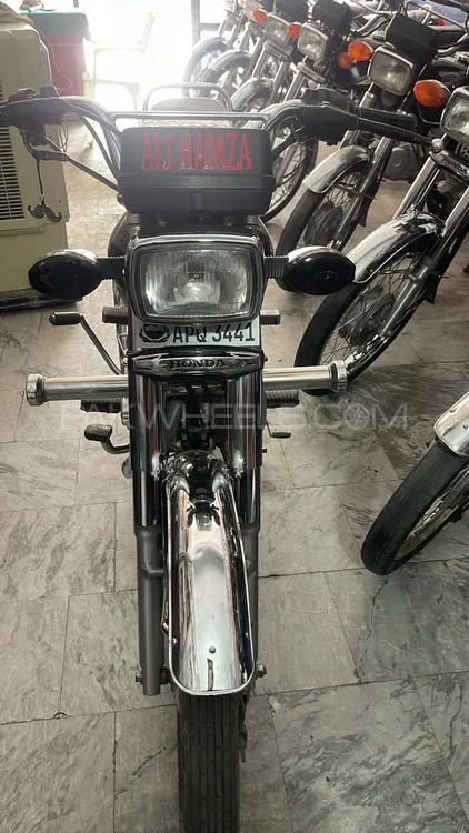ہونڈا CG 125 Special Edition 2022 for Sale Image-1