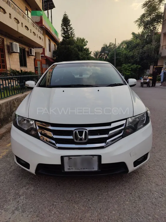 Honda City 2015 for Sale in Islamabad Image-1