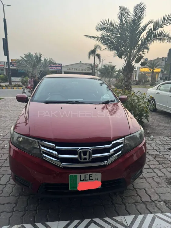 Honda City 2011 for Sale in Lahore Image-1