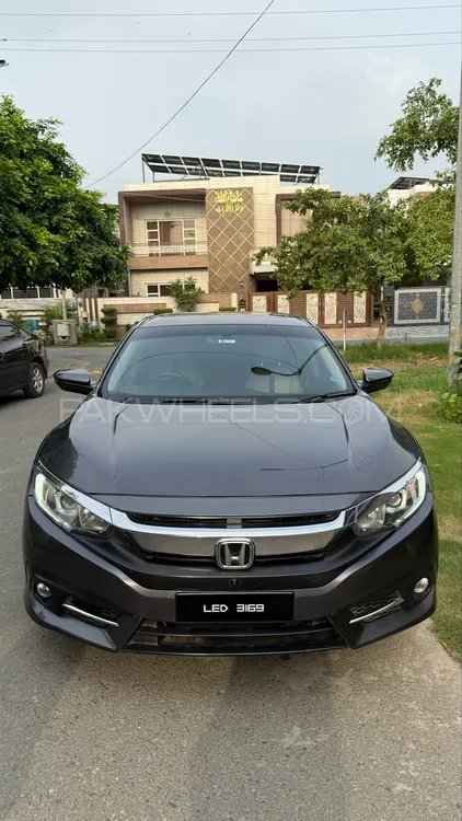 Honda Civic 2019 for Sale in Lahore Image-1