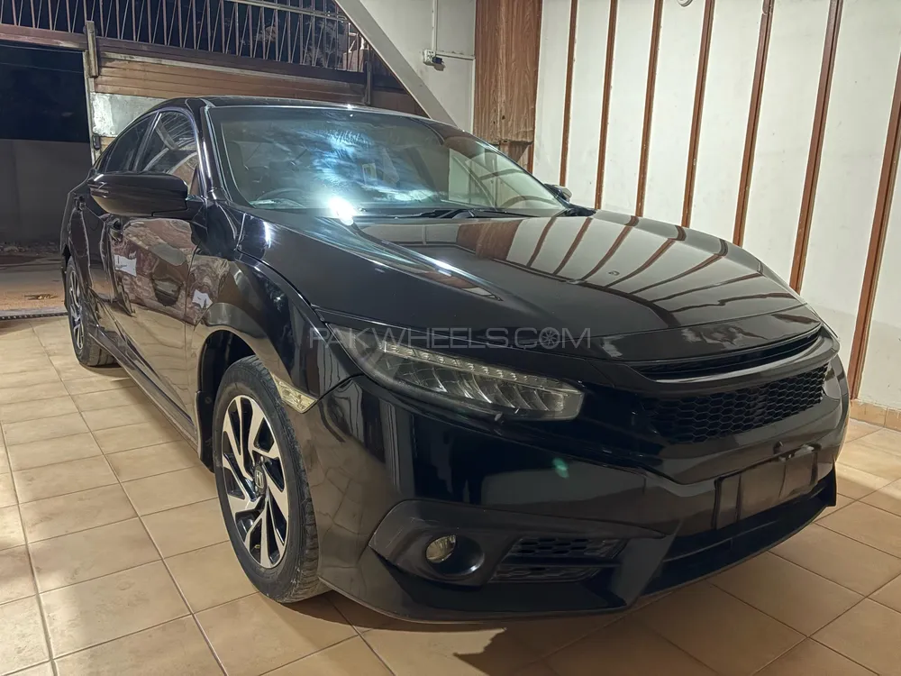 Honda Civic 2019 for Sale in Karachi Image-1