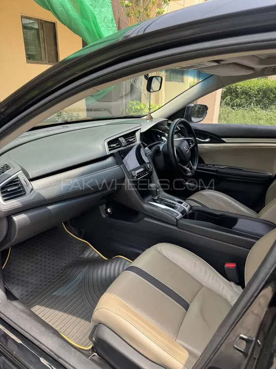 Honda Civic 2021 for Sale in Lahore Image-1