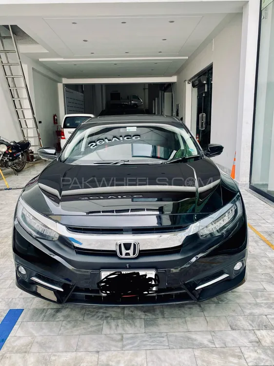 Honda Civic 2021 for Sale in Lahore Image-1