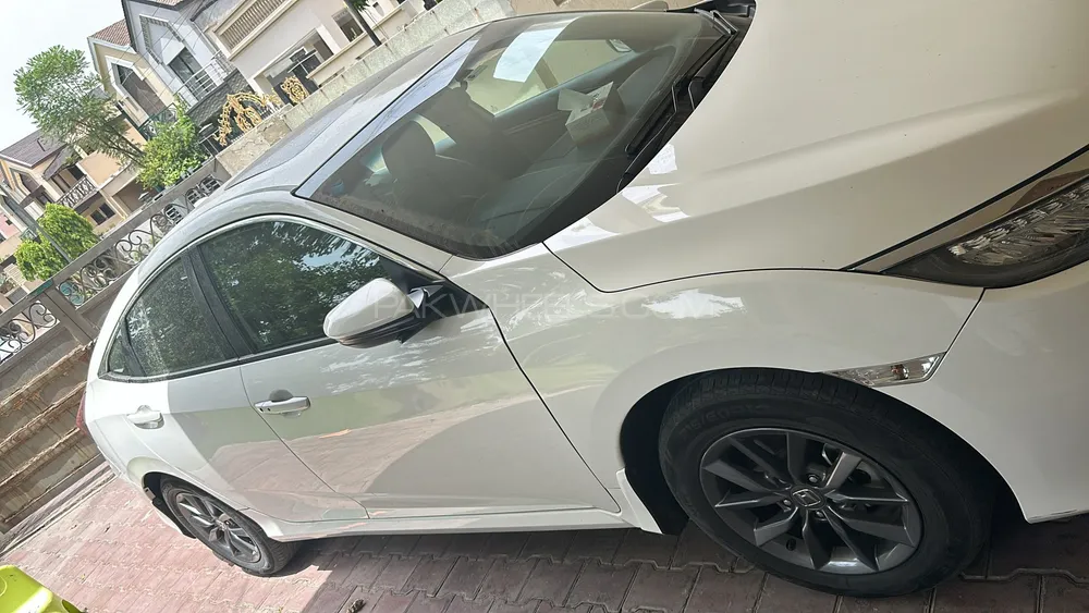 Honda Civic 2021 for Sale in Lahore Image-1