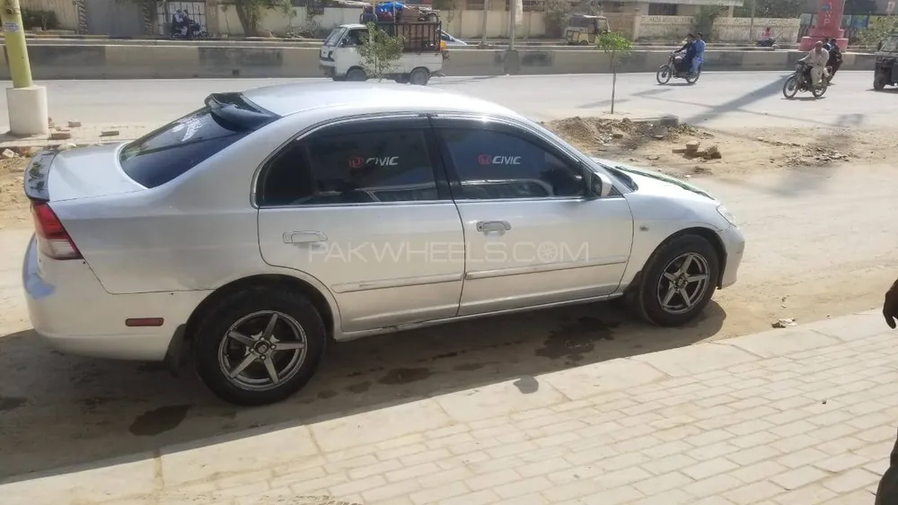 Honda Civic 2004 for Sale in Karachi Image-1