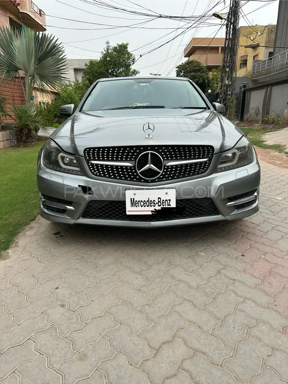 Mercedes Benz C Class 2009 for Sale in Lahore Image-1