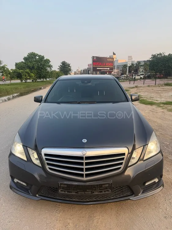 مرسڈیز بینز ای کلاس 2012 for Sale in اسلام آباد Image-1