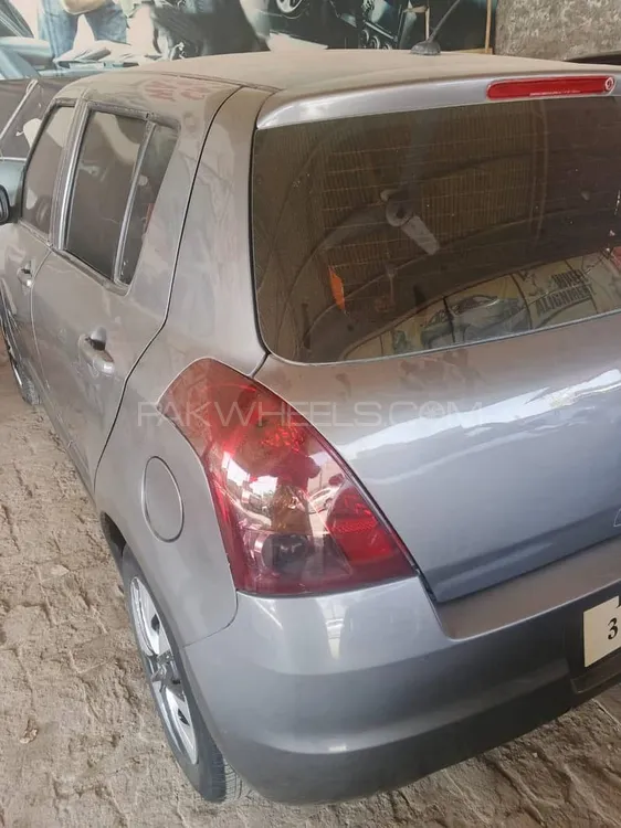 Suzuki Swift 2010 for Sale in Rahim Yar Khan Image-1