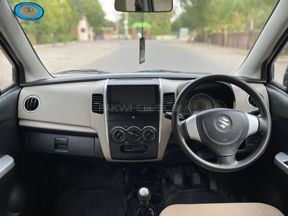 سوزوکی ویگن آر 2018 for Sale in ملتان سوزوکی ویگن آر 2018 for Sale in ملتان Image-9