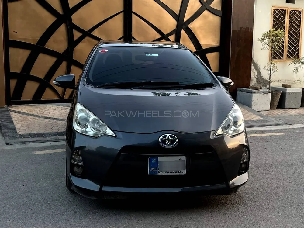 Toyota Aqua 2012 for Sale in Peshawar Image-1