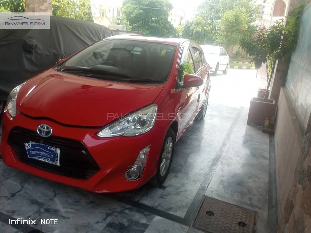 Toyota Aqua 2017 for Sale in Islamabad Toyota Aqua 2017 for Sale in Islamabad Image-3