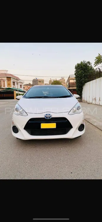 Toyota Aqua 2016 for Sale in Karachi Image-1