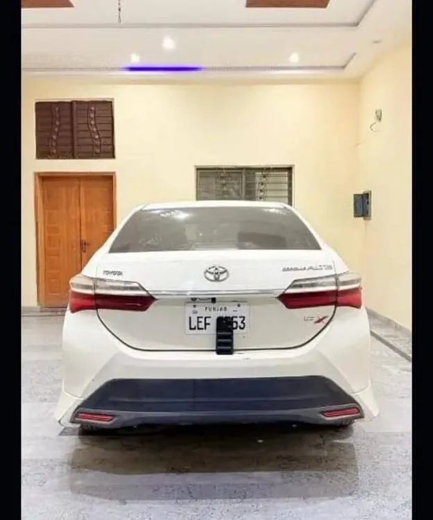 Toyota Corolla 2018 for Sale in Narowal Image-1