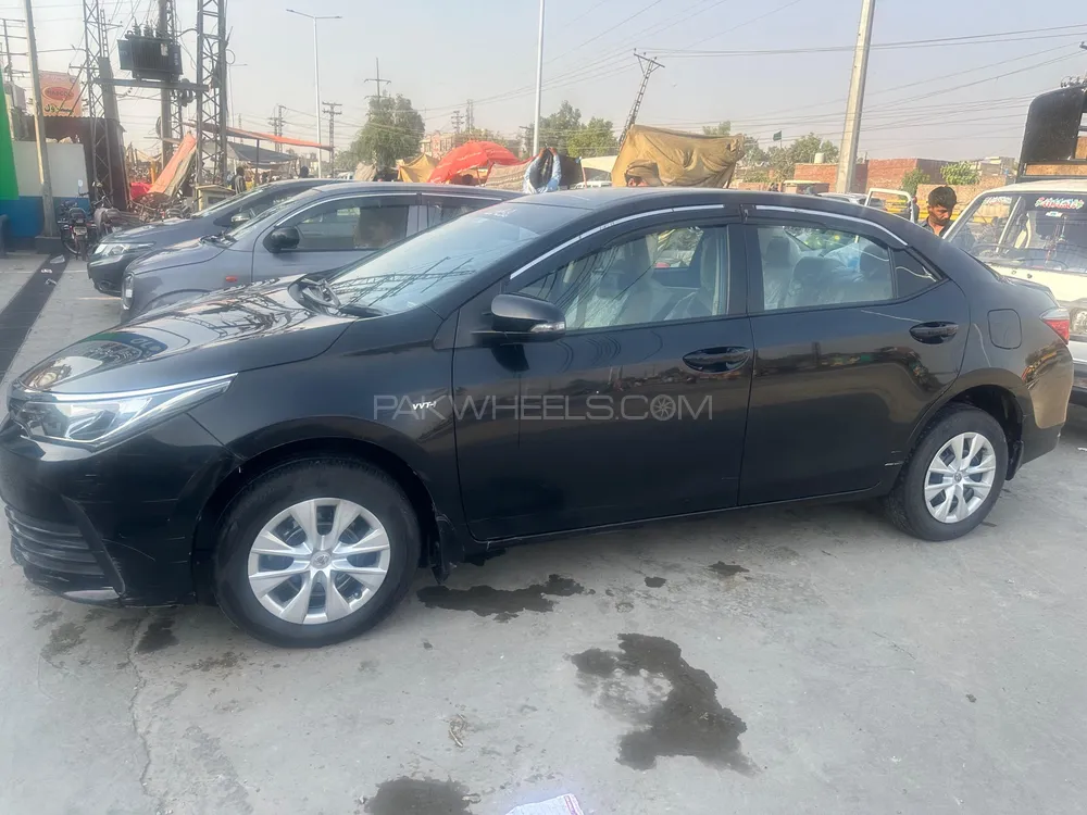 Toyota Corolla 2019 for Sale in Lahore Image-1