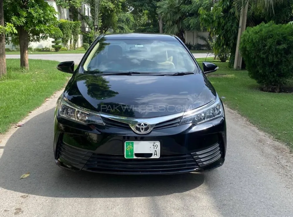 Toyota Corolla 2019 for Sale in Lahore Image-1