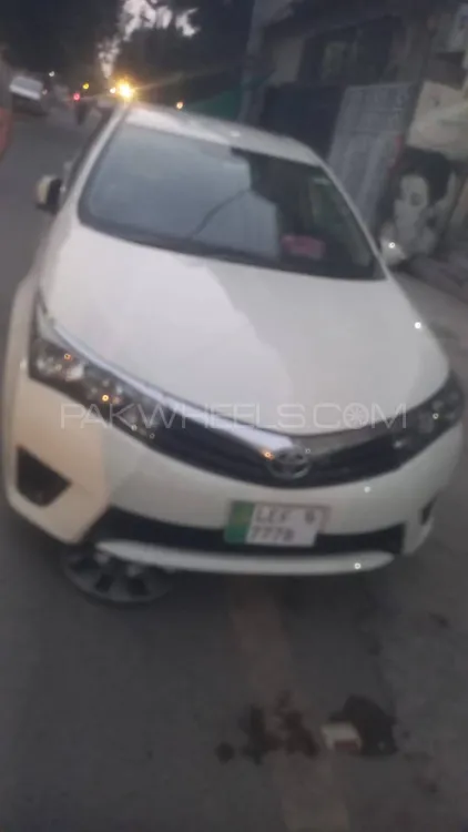 Toyota Corolla 2016 for Sale in Lahore Image-1
