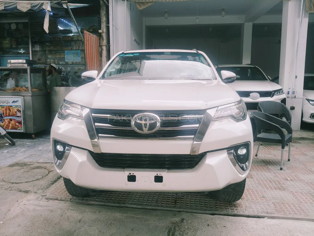 Toyota Fortuner 2018 for Sale in Multan Image-1