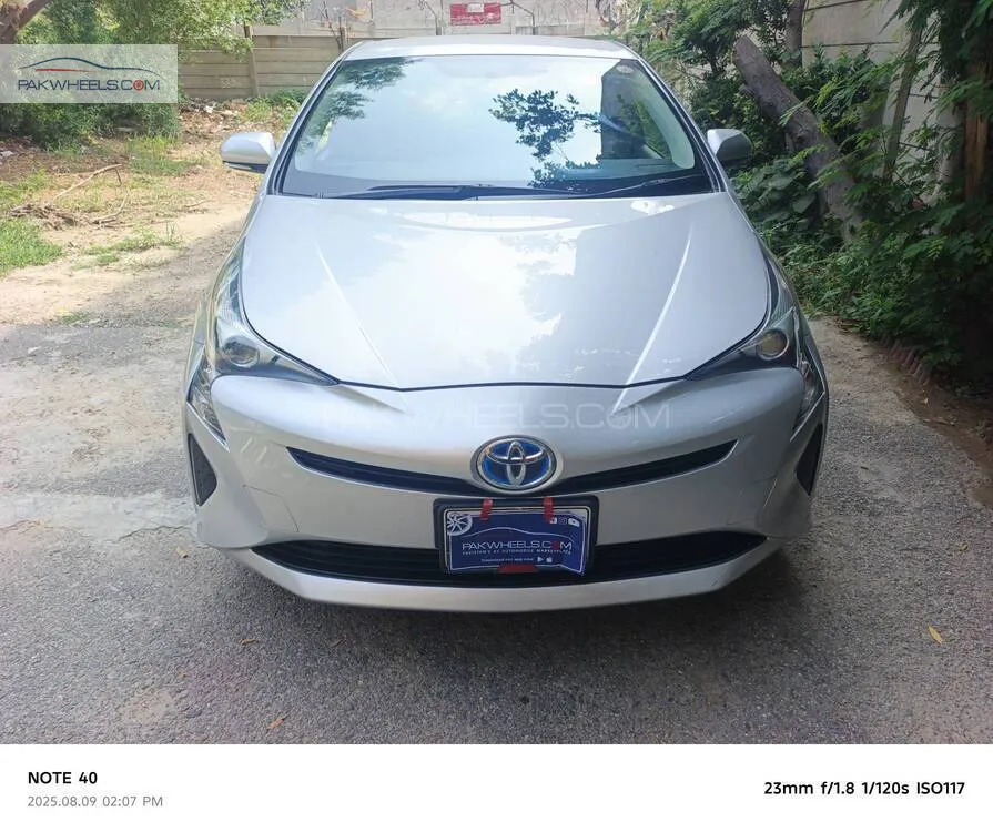 Toyota Prius 2018 for Sale in Lahore Image-1