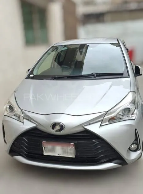 Toyota Vitz 2019 for Sale in Karachi Image-1