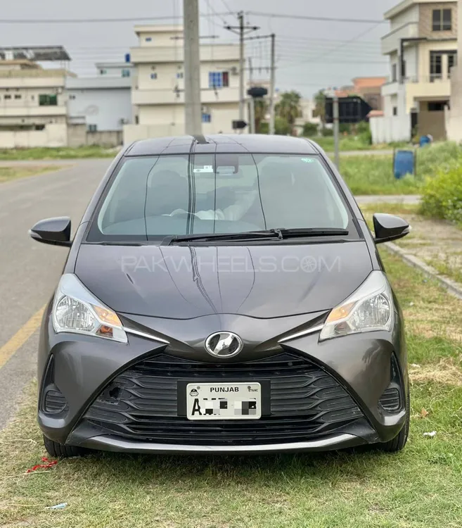 Toyota Vitz 2018 for Sale in Gujranwala Image-1