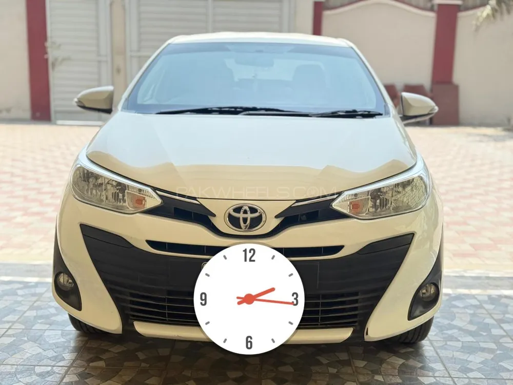 Toyota Yaris Sedan 2021 for Sale in Muzaffar Gargh Image-1