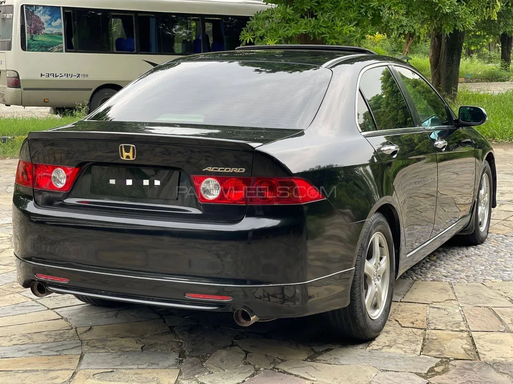 Honda Accord 2004 for Sale in Islamabad Honda Accord 2004 for Sale in Islamabad Image-6