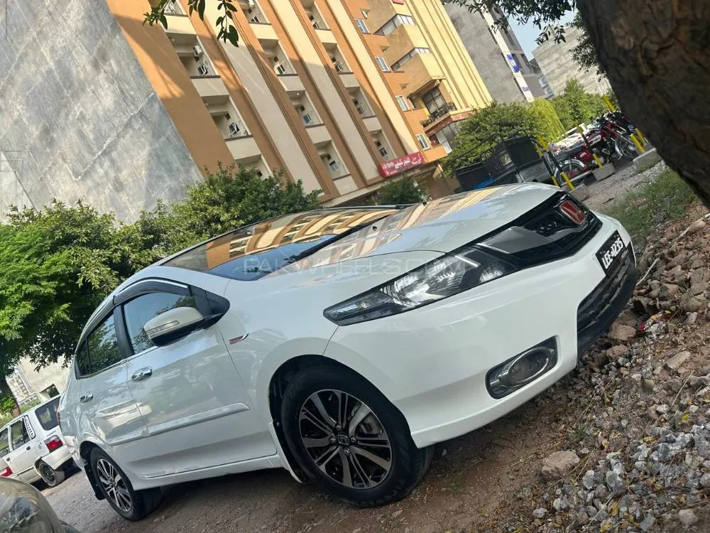 Honda City 2018 for Sale in Islamabad Image-1