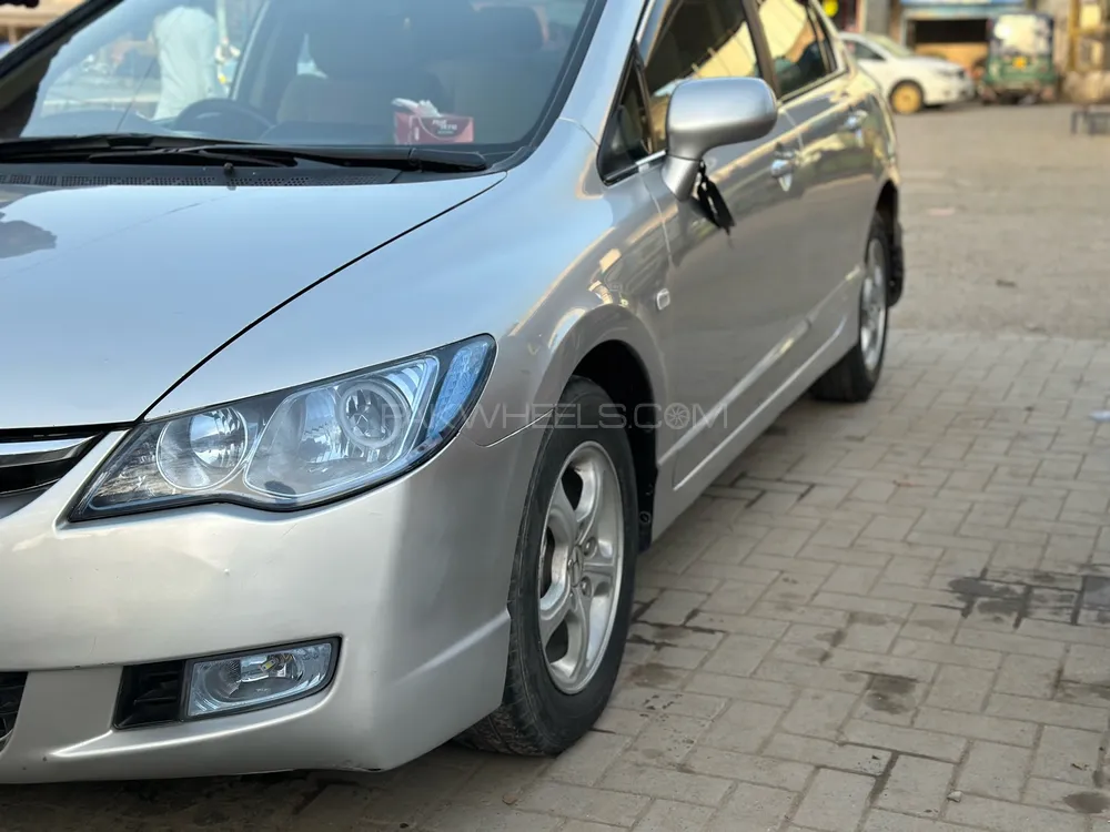 Honda Civic 2011 for Sale in Peshawar Image-1