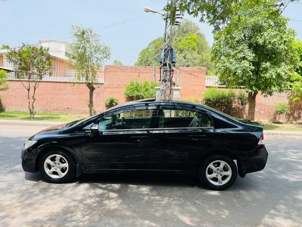 Honda Civic 2012 for Sale in Multan Honda Civic 2012 for Sale in Multan Image-2